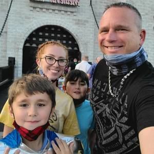 Meet your Posher, Lexi